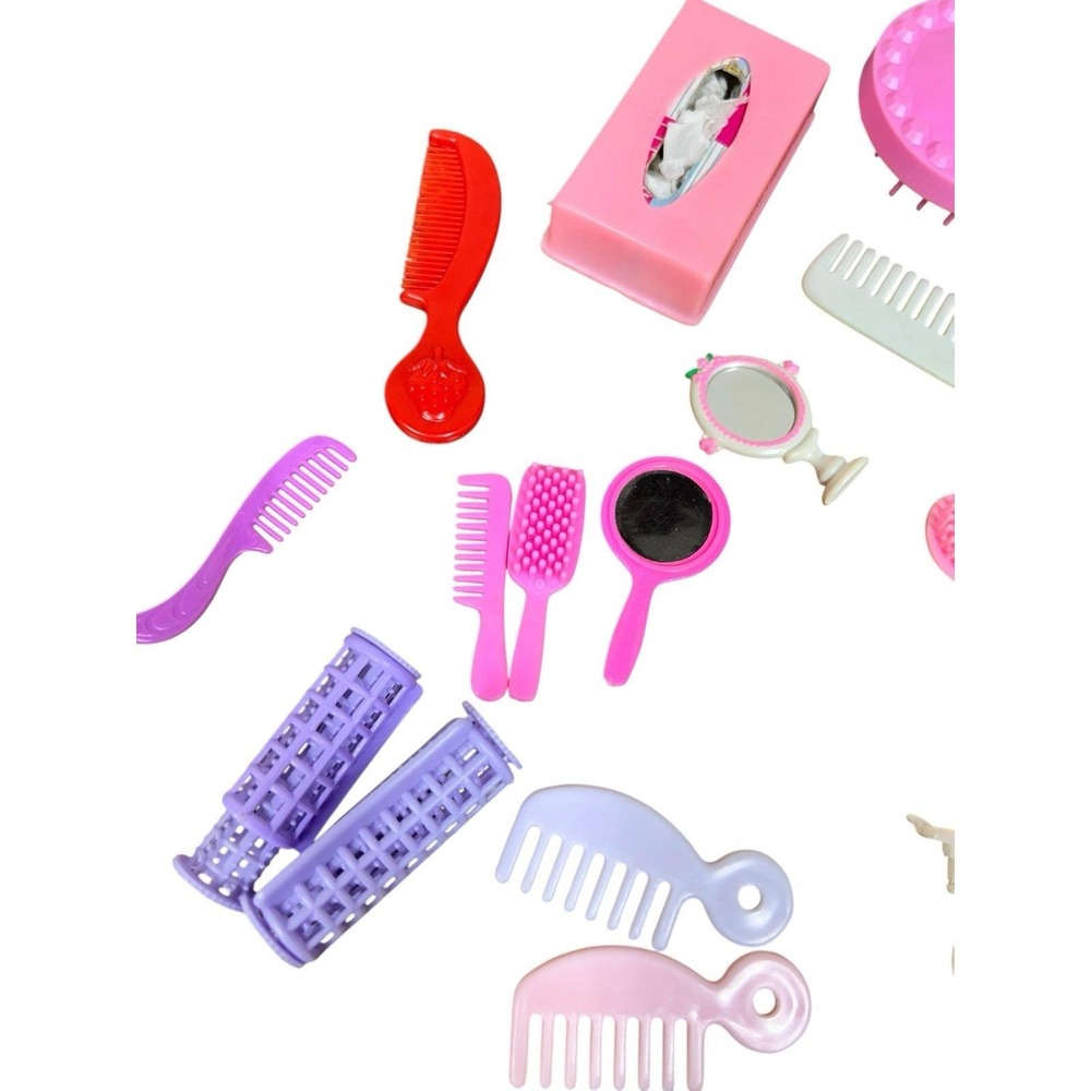 Mixed Doll Accessories‎ Lot Barbie MLP She-Ra Strawberry Shortcake Combs Brushes - Picture 5 of 7